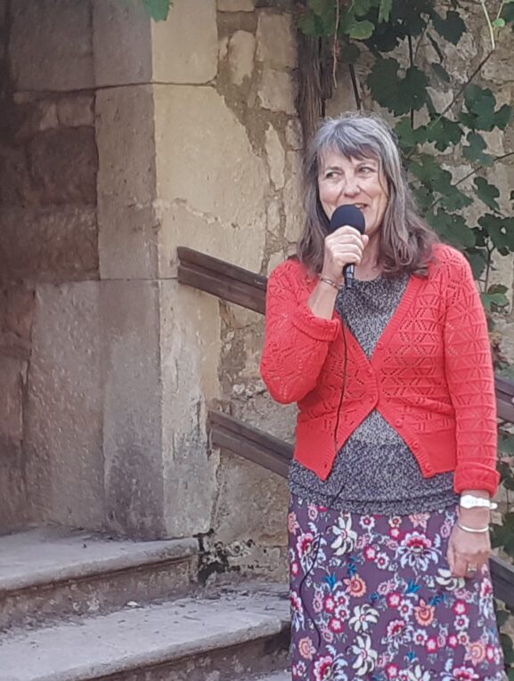 Annie Decupper déclare son amour pour l'Ouysse en photographies et en poèmes